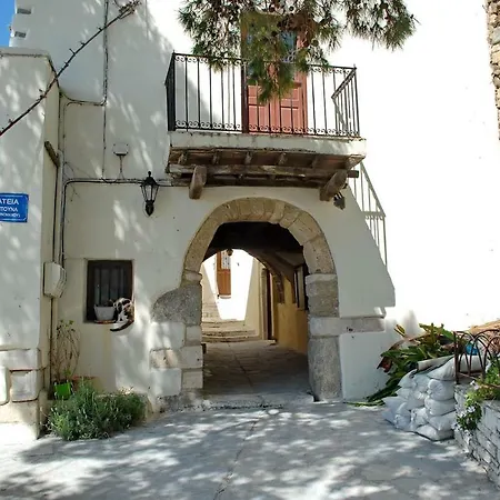 Apartment Grandma's Elegant In Naxos Town Naxos City
