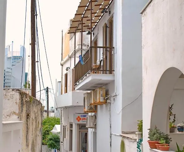 Grandma's Elegant In Naxos Town Апартаменты Naxos City